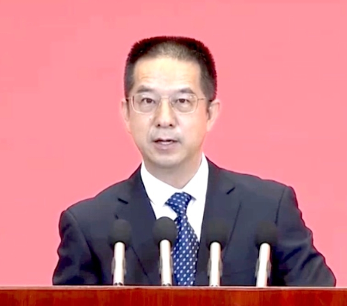 Yang-Mingwei-1
